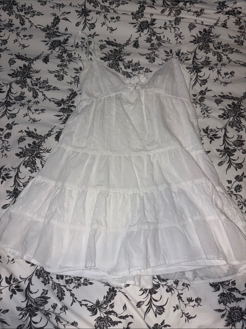 City Studio Size 0 White Tiered Spaghetti Strap Sundress